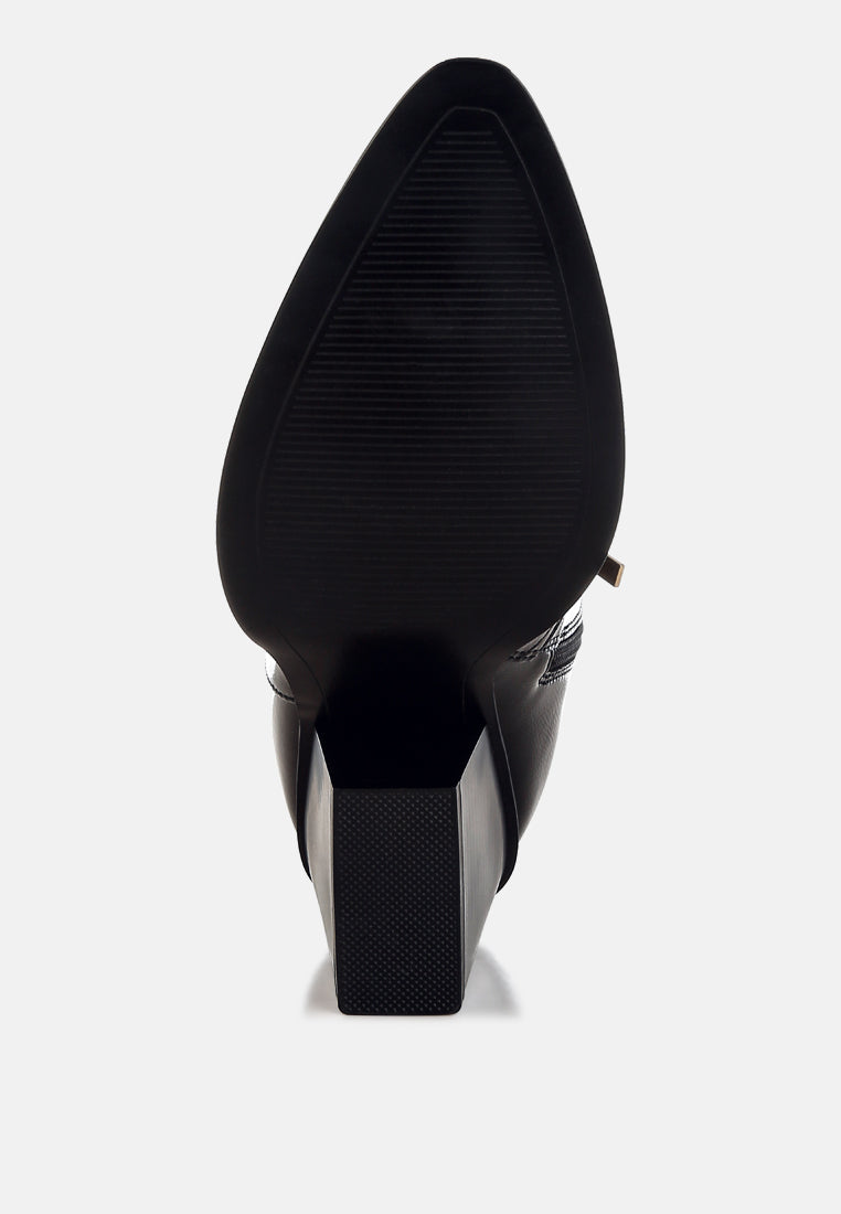 Cornus Pointed Toe Ankle Boots-4