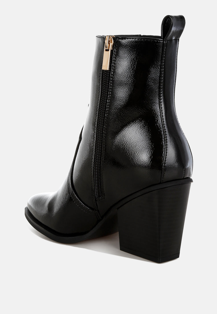 Cornus Pointed Toe Ankle Boots-2