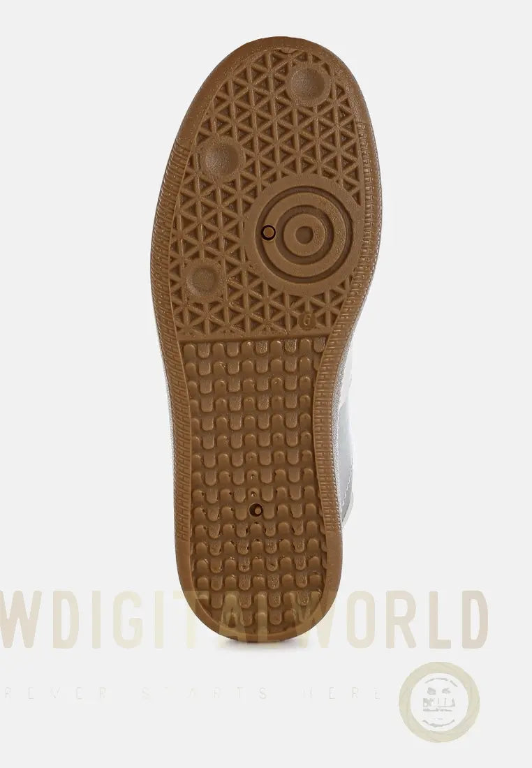 Crossover Lace-Up Metallic Sneaker London Rag