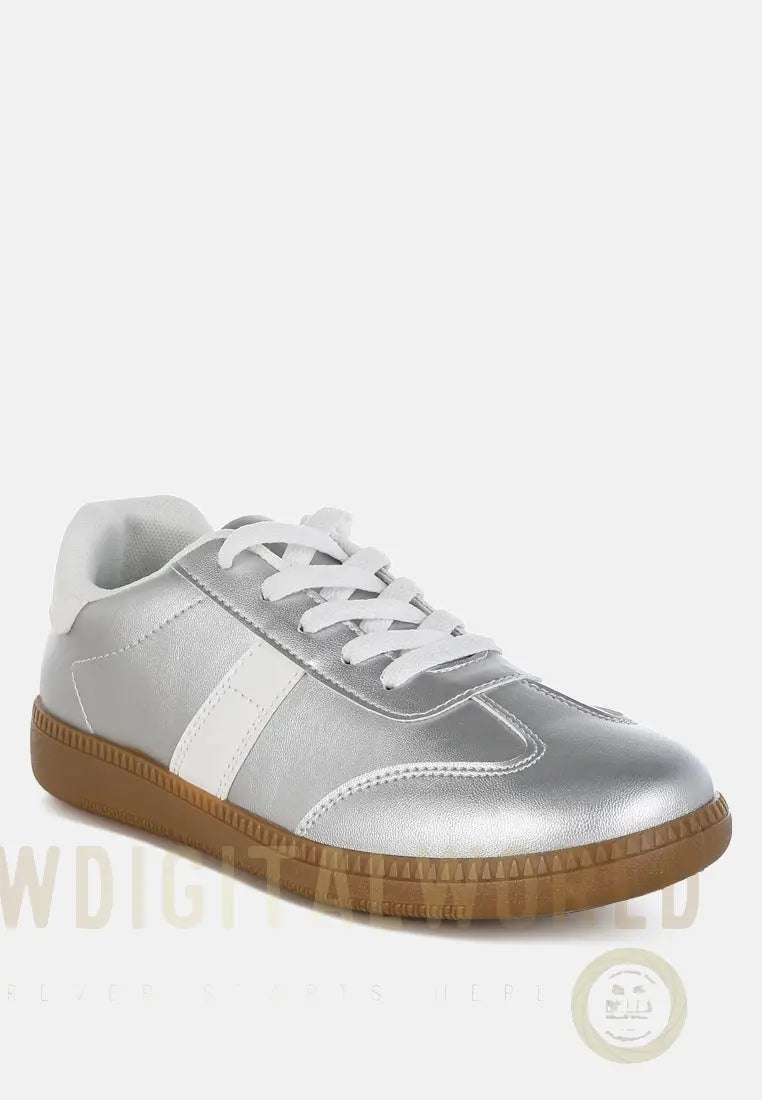 Crossover Lace-Up Metallic Sneaker London Rag