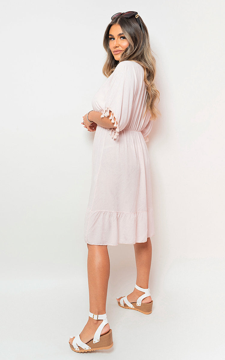 V-Neck Short Sleeve Midi Dress with Tassel Detail Moda
